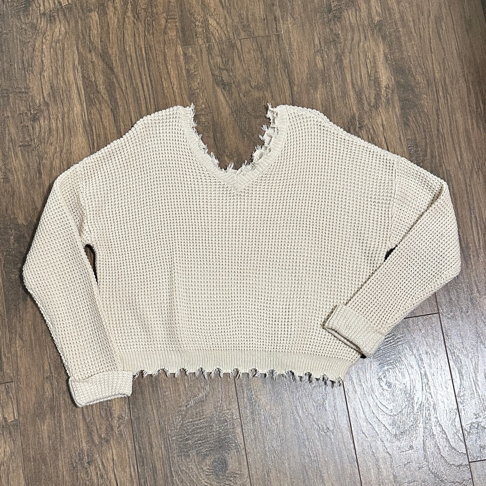 Frayed Hem Cream Knit Sweater